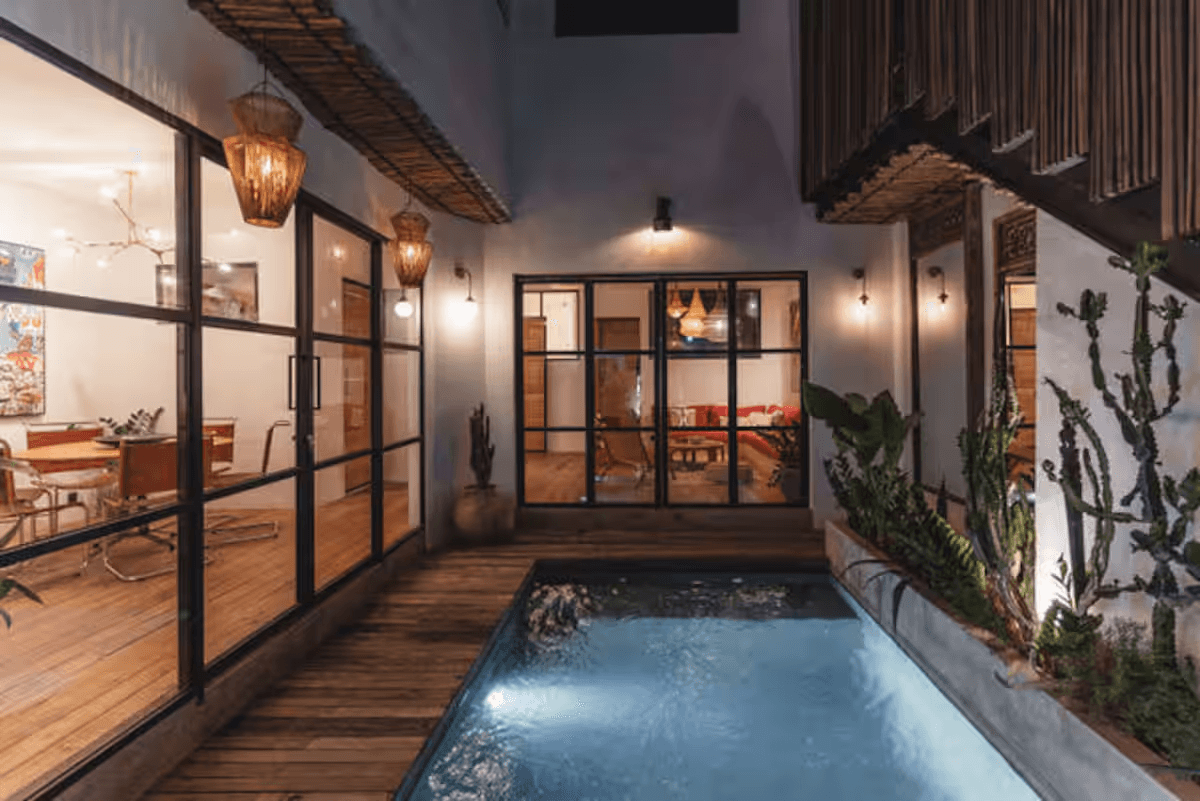 What Are the Best Bali Luxury Villas with Concierge Service for Surfing and Golfing in Canggu and Uluwatu? - Bali Luxury Management