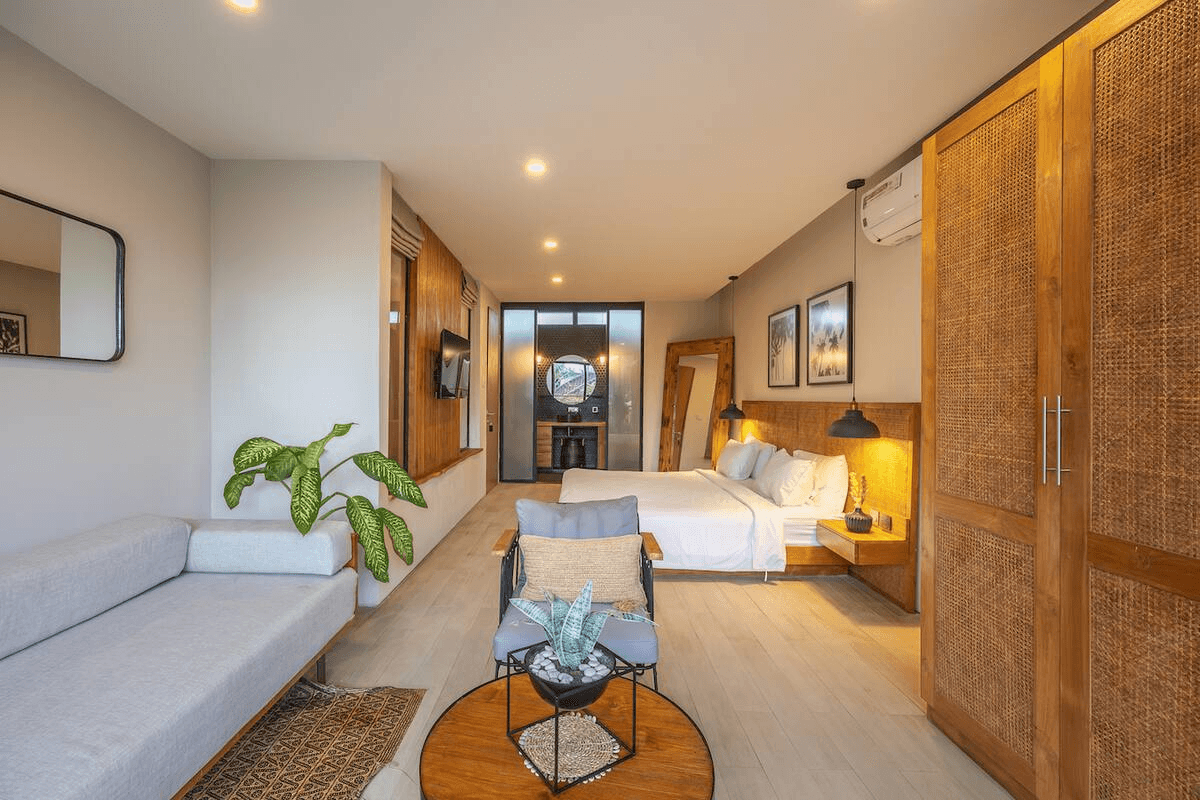 What Are the Best Bali Luxury Villas for Rent with Concierge Service in Seminyak and How Much Do They Cost? - Bali Luxury Management
