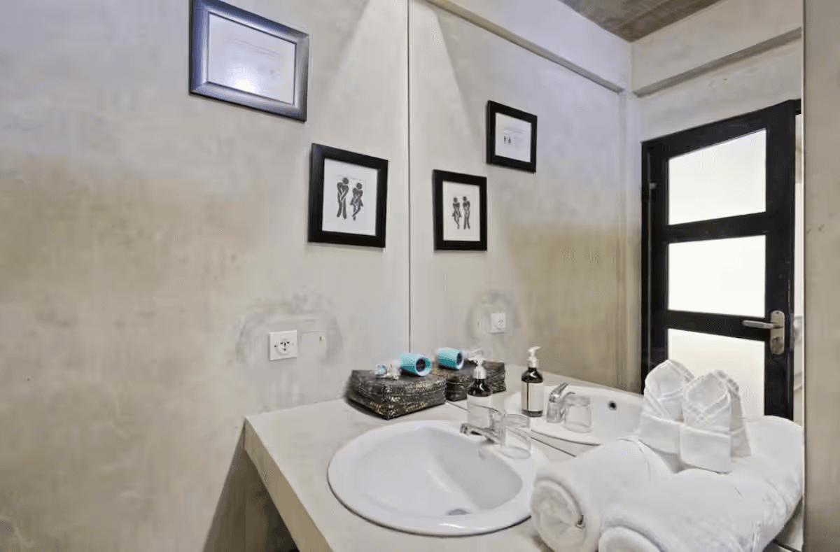 What Are the Best Bali Luxury Villas with Concierge Service for Families in Seminyak and Canggu? - Bali Luxury Management