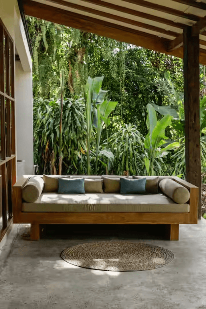 What Are the Best Bali Luxury Villas with Concierge Service for Large Families in Canggu and Seminyak? - Bali Luxury Management