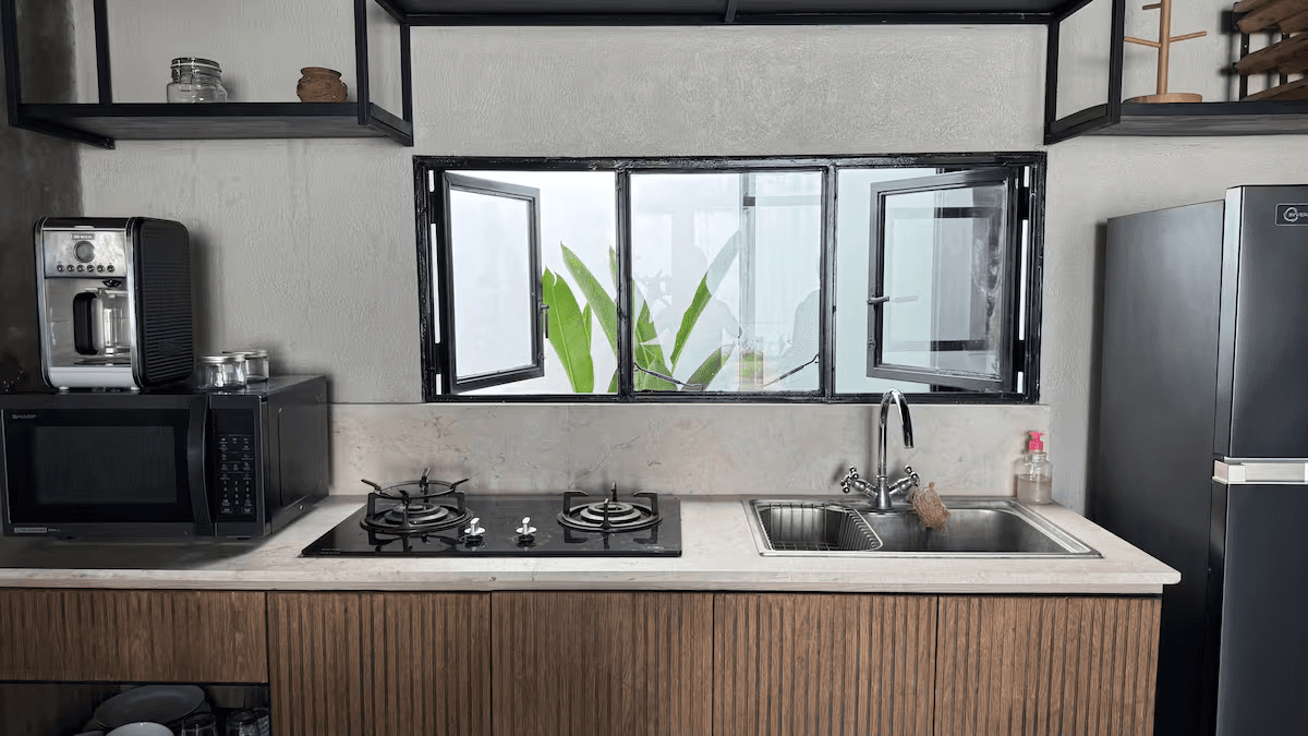 What Are the Best Bali Luxury Villas with Concierge Service for Solo Travelers in Canggu and Seminyak? - Bali Luxury Management