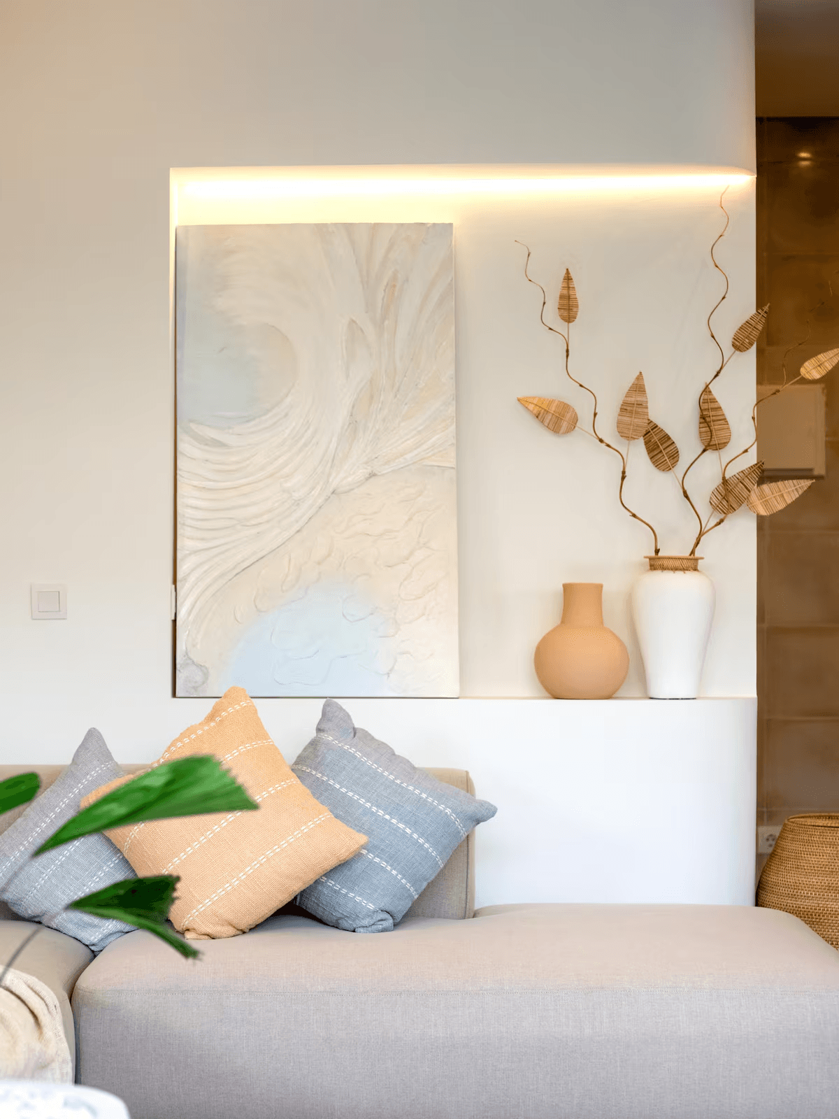 What Are the Best Bali Luxury Villas for Rent with Concierge Service in Canggu and How Much Do They Cost? - Bali Luxury Management