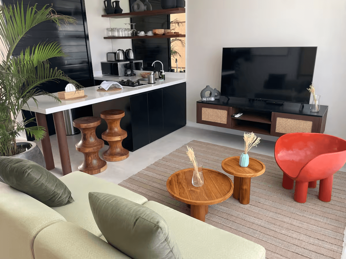 How Do Bali Luxury Villas Elevate Your Island Experience with Bespoke Services and Authentic Insights? - Bali Luxury Management